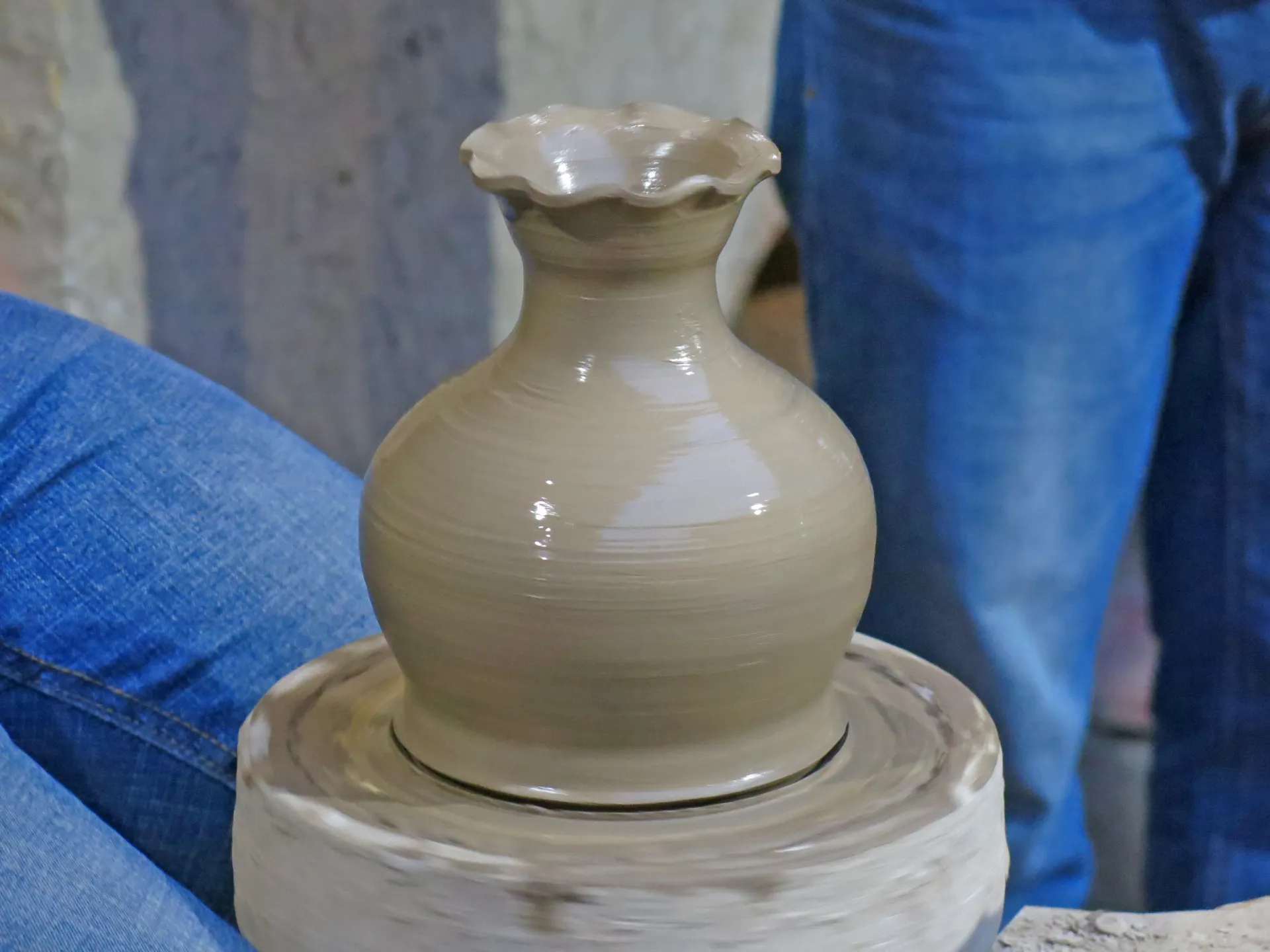 Rishtan ceramics